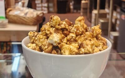 ADDICTIVE CARAMEL POPCORN with Rustlin’ Rob’s Mexican Vanilla